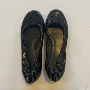 Tory Burch Reva Black Patent Leather Ballet Flats